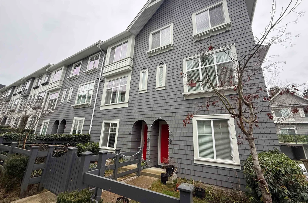 Townhouse for sale at 115 8168 136a Street Surrey British Columbia - MLS: R3084497