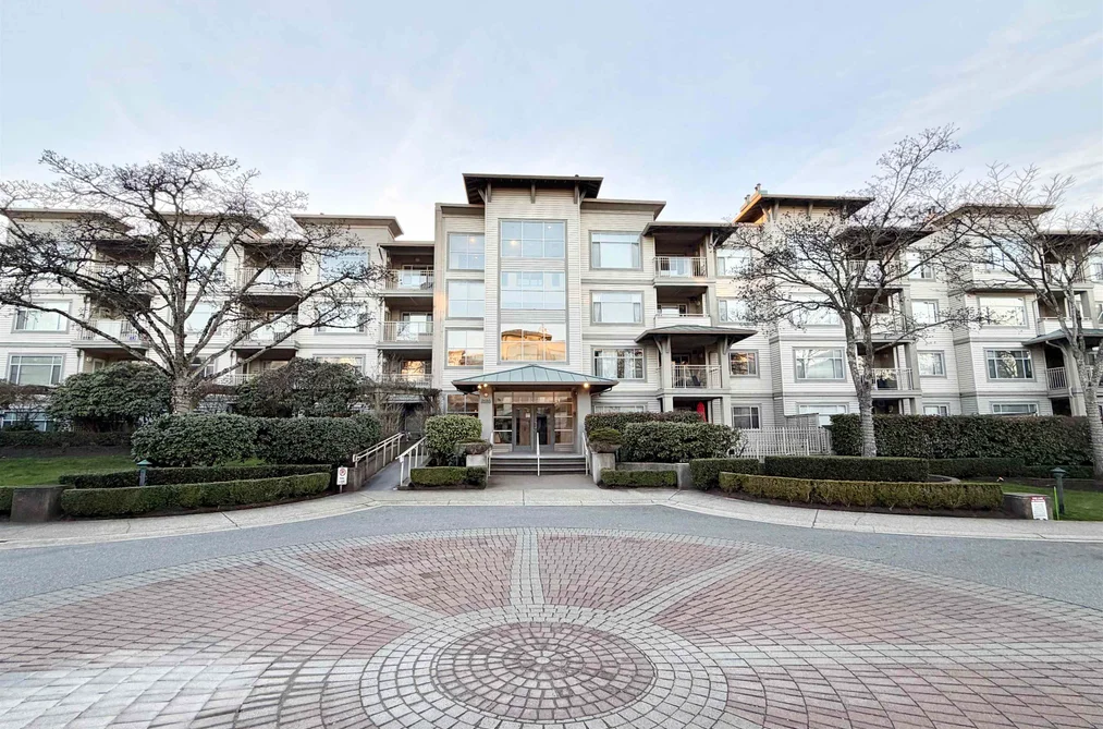 Condo for sale at 8180 Jones Road Richmond British Columbia - MLS: R3120301