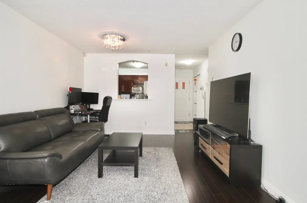 8180 JONES ROAD, Richmond BC V6Y 3Z6, Richmond BC — Residential for Sale - Photo 3