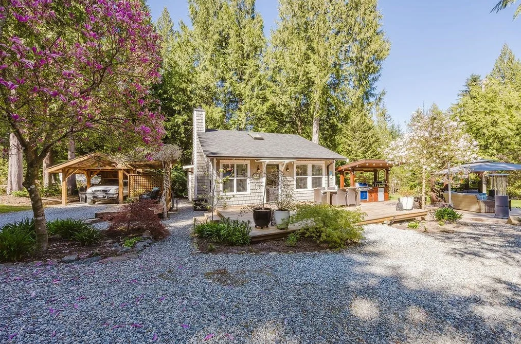 115 WILLIAMSONS LANDING ROAD, Gibsons BC V0N 1V6, Gibsons BC — Residential for Sale - Photo 2