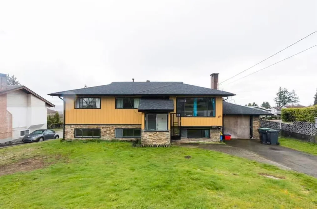 House for sale at 1150 Madore Avenue Coquitlam British Columbia - MLS: R3139380