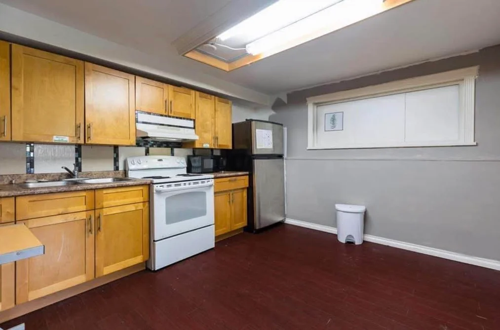 1150 MADORE AVENUE, Coquitlam BC V3K 3B9, Coquitlam BC — Residential for Sale — Photo 12 of 12