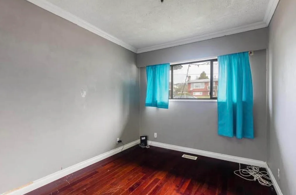 1150 MADORE AVENUE, Coquitlam BC V3K 3B9, Coquitlam BC — Residential for Sale — Photo 9 of 12