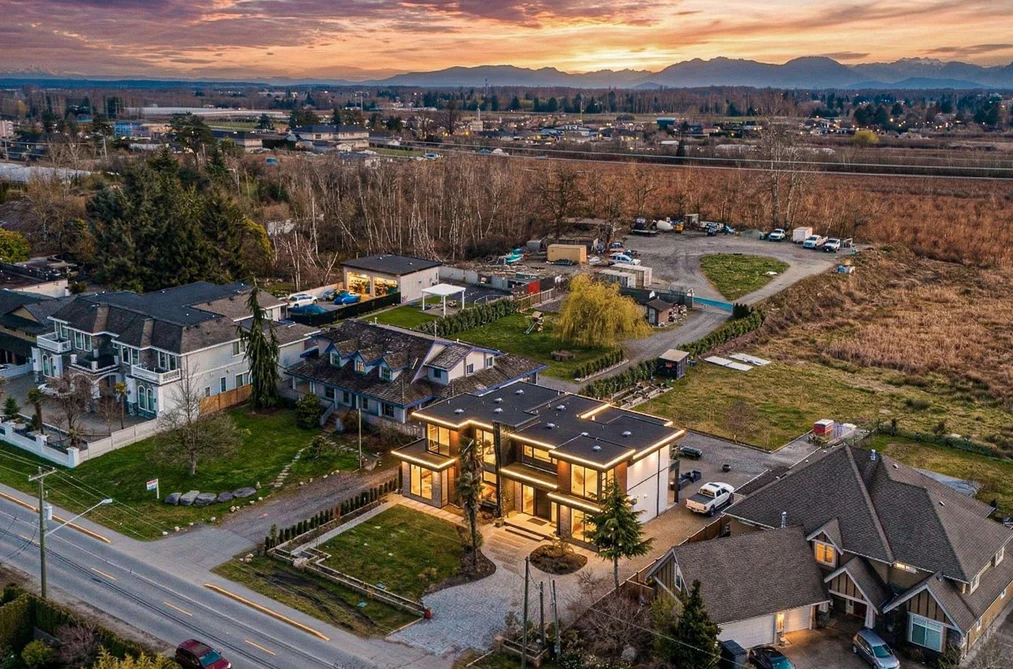 11500 BLUNDELL ROAD, Richmond BC V6Y 1L3, Richmond BC — Residential for Sale - Photo 2