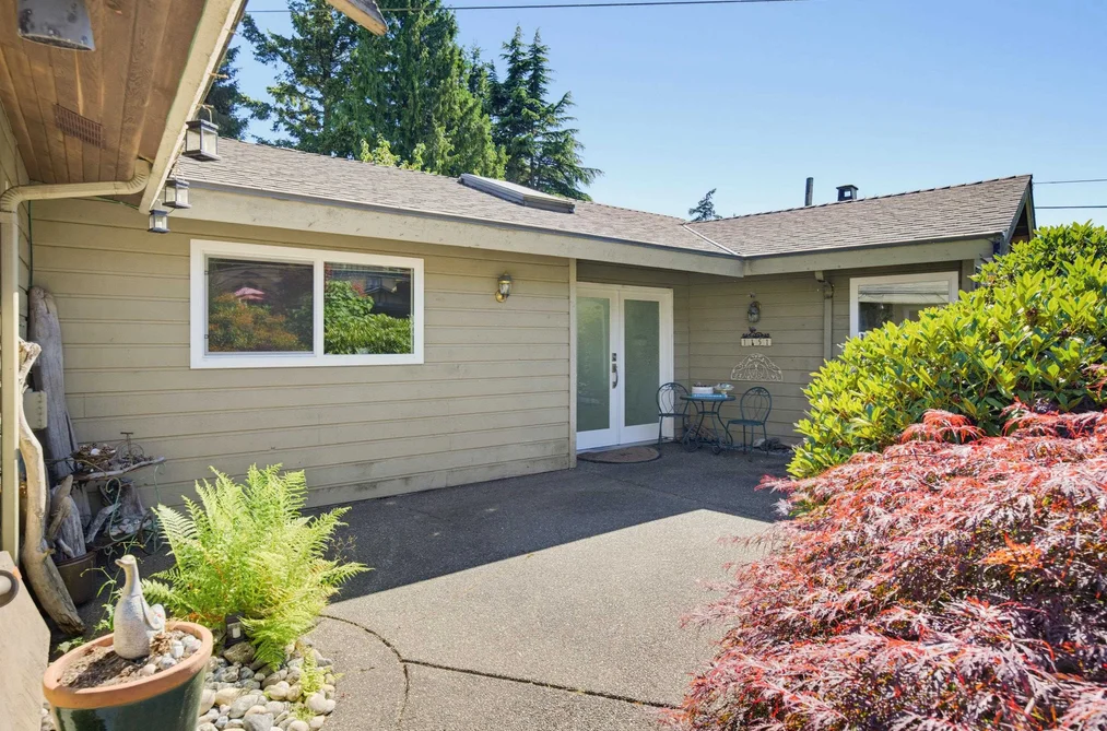 1151 SKANA DRIVE, Delta BC V4M 2L2, Delta BC — Residential for Sale — Photo 2 of 40