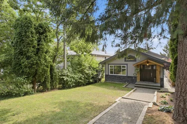 1153 Wellington Dr, North Vancouver, BC - MLS: R3165896