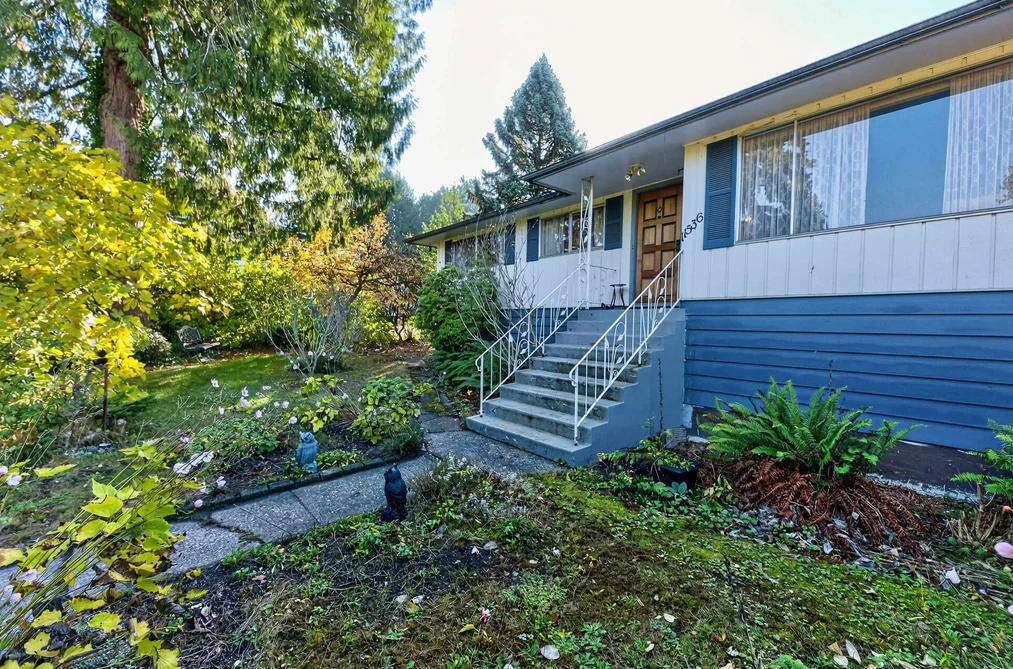 11536 93 Avenue, Delta, BC - House for Sale - Photo 2 of 40 11536 93 Avenue, Delta, BC - House for Sale - Photo 2 of 40