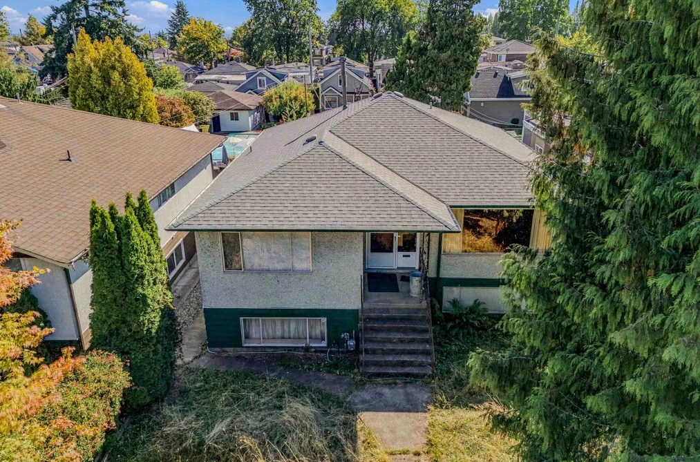House for sale at 1154 E 53rd Avenue Vancouver British Columbia - MLS: R3167913