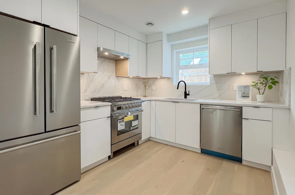 1155 KEEFER STREET, Vancouver BC V6A 1Z2, Vancouver BC — Residential for Sale - Photo 3