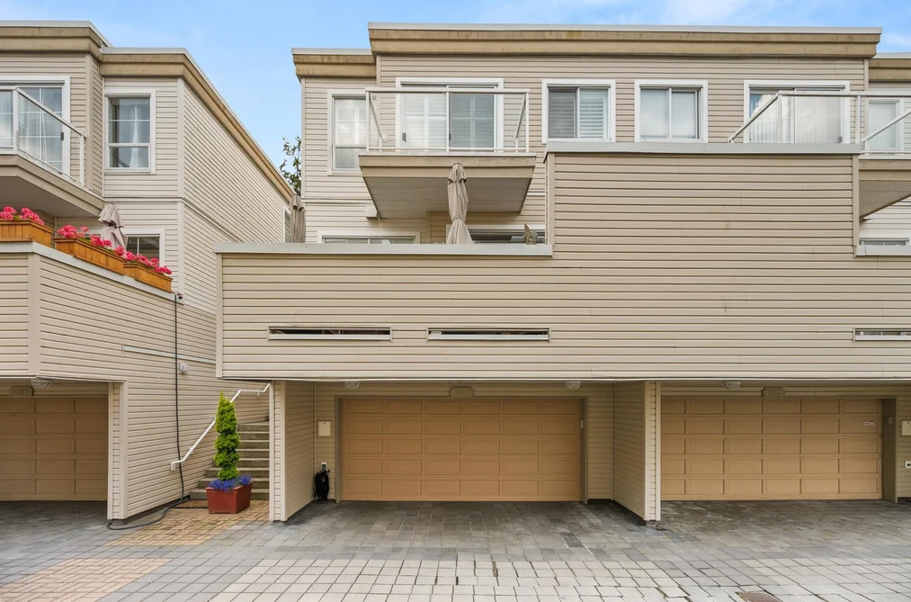 1157 Vidal St, White Rock, BC - MLS: R3147708