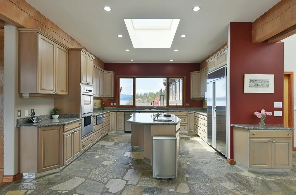 11579 SUNSHINE COAST HIGHWAY, Halfmoon Bay BC V7Z 1C1, Halfmoon Bay BC — Residential for Sale — Photo 12 of 40