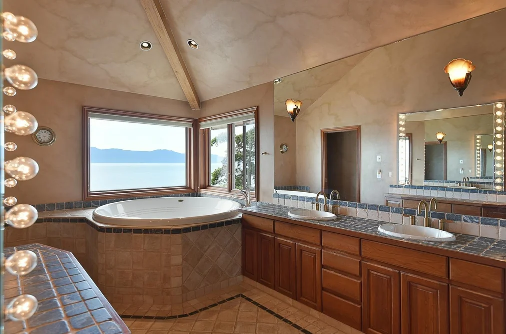 11579 SUNSHINE COAST HIGHWAY, Halfmoon Bay BC V7Z 1C1, Halfmoon Bay BC — Residential for Sale — Photo 30 of 40