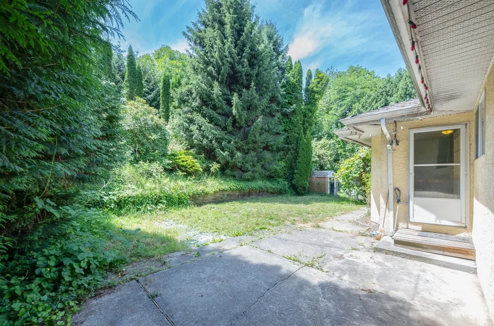 11579 SURREY ROAD, Surrey BC V3R 5T6, Surrey BC — Residential for Sale — Photo 28 of 30