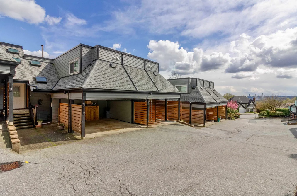 Townhouse for sale at 116 2721 Atlin Place Coquitlam British Columbia - MLS: R3110855