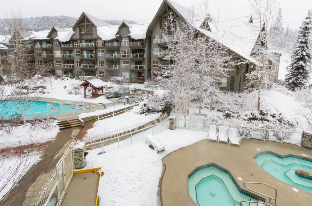 Condo for sale at 116 4800 Spearhead Drive Whistler British Columbia - MLS: R3094290