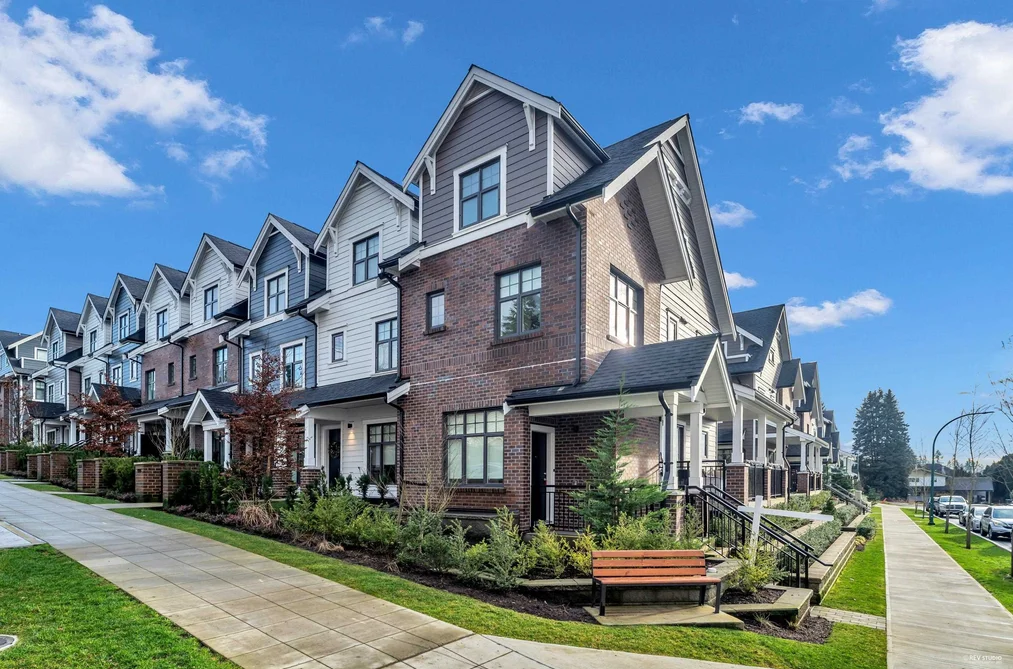 Row House (Non-Strata) for sale at 116 678 Fairview Street Coquitlam British Columbia - MLS: R3100044