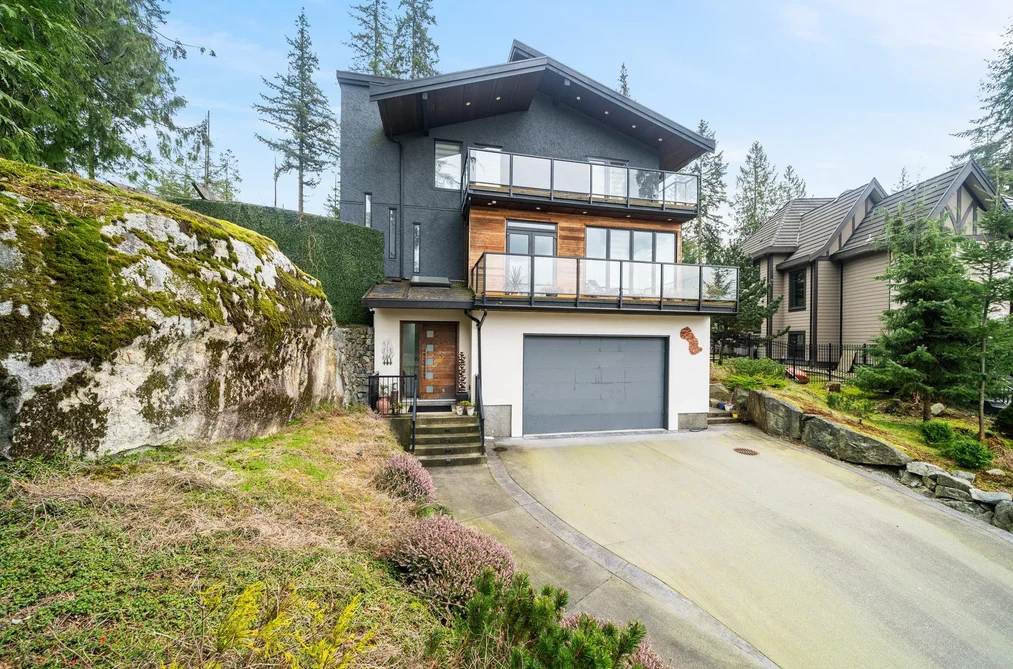 116 DEERVIEW LANE, Anmore BC V3H 0A3, Anmore BC — Residential for Sale - Photo 2