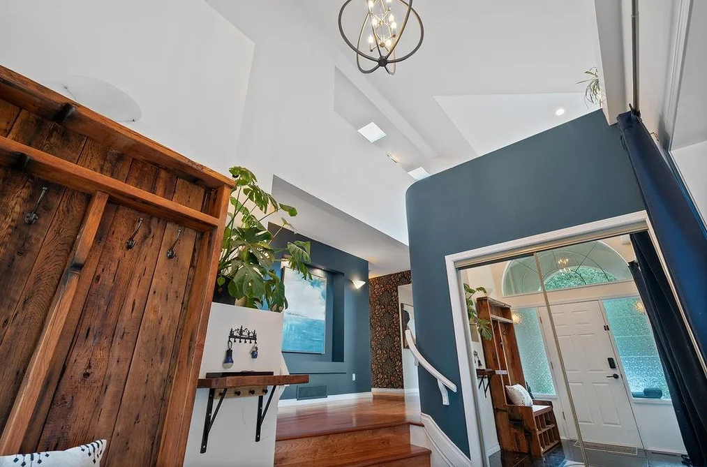 116 PARKSIDE DRIVE, Port Moody BC V3H 4W8, Port Moody BC — Residential for Sale — Photo 4 of 40