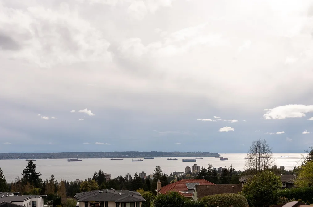 1160 QUEENS AVENUE, West Vancouver BC V7S 2K2, West Vancouver BC — Residential for Sale - Photo 2