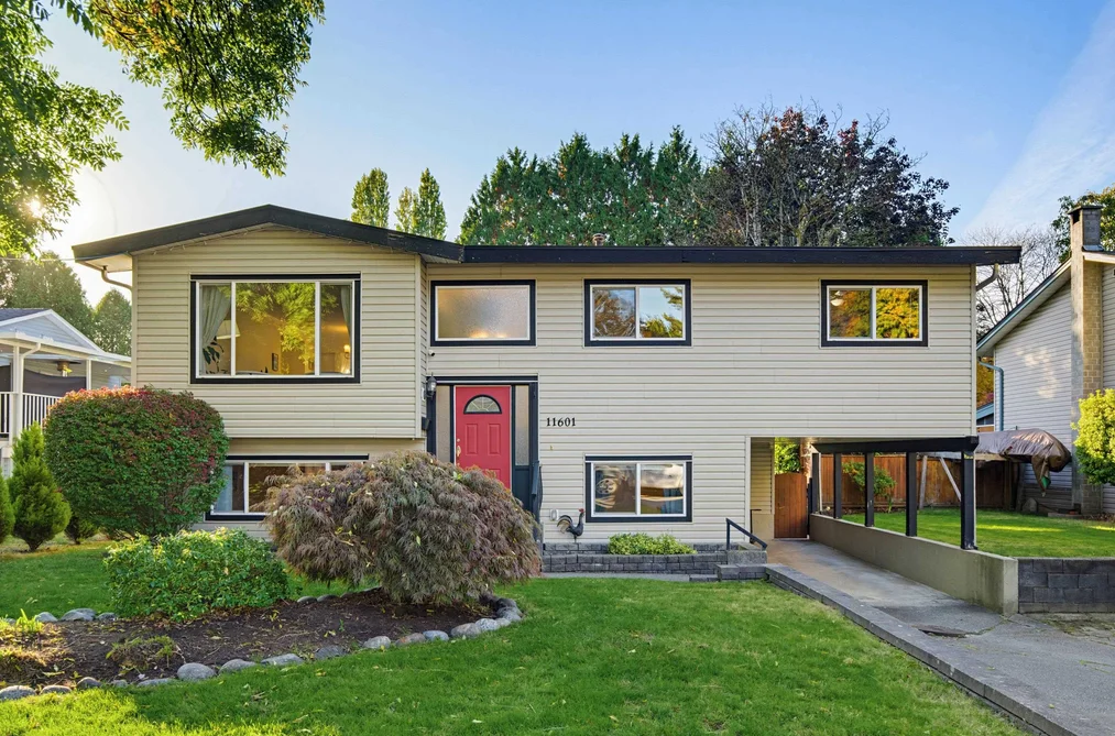 11601 211 St, Maple Ridge, BC - MLS: R3177066
