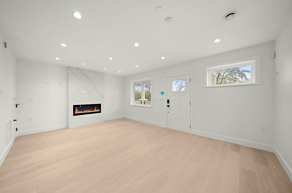 1161 KEEFER STREET, Vancouver BC V6A 1Z2, Vancouver BC — Residential for Sale - Photo 4