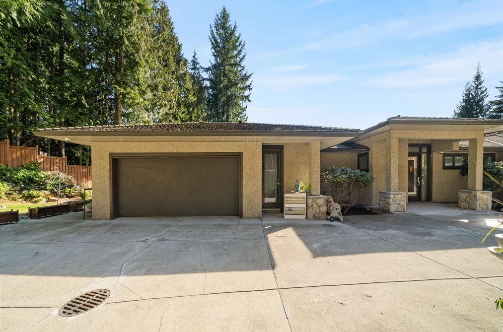 1162 Millstream Rd, West Vancouver, BC - MLS: R3176961