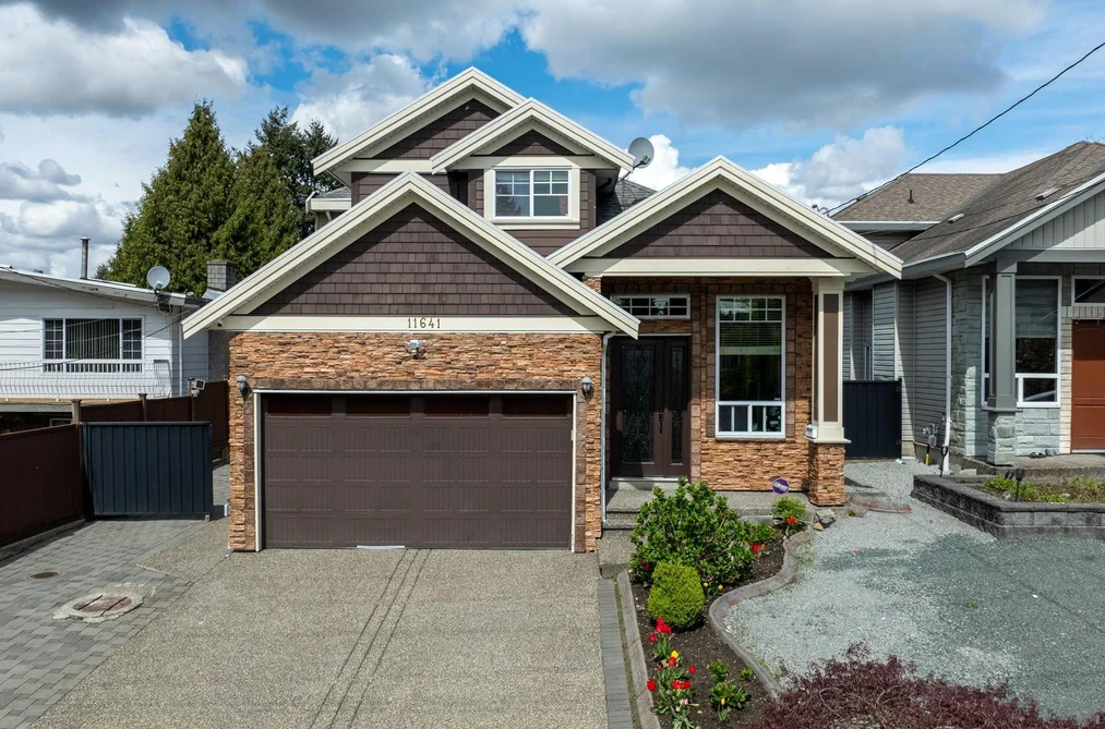 House for sale at 11641 75a Avenue Delta British Columbia - MLS: R3126179