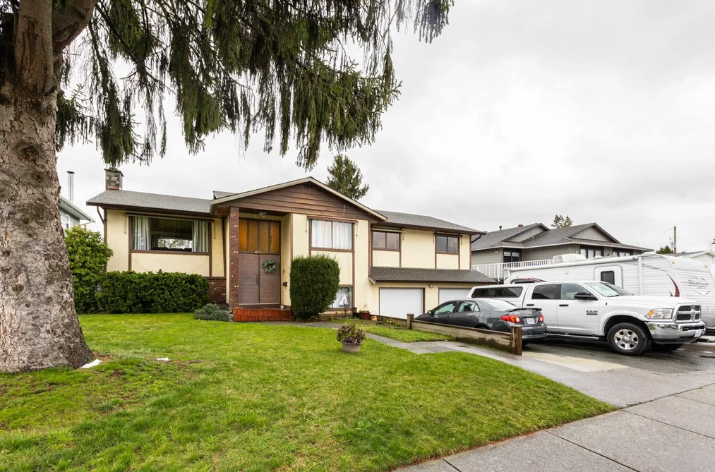 11645 88A AVENUE, Delta BC V4C 7B4, Delta BC — Residential for Sale - Photo 2