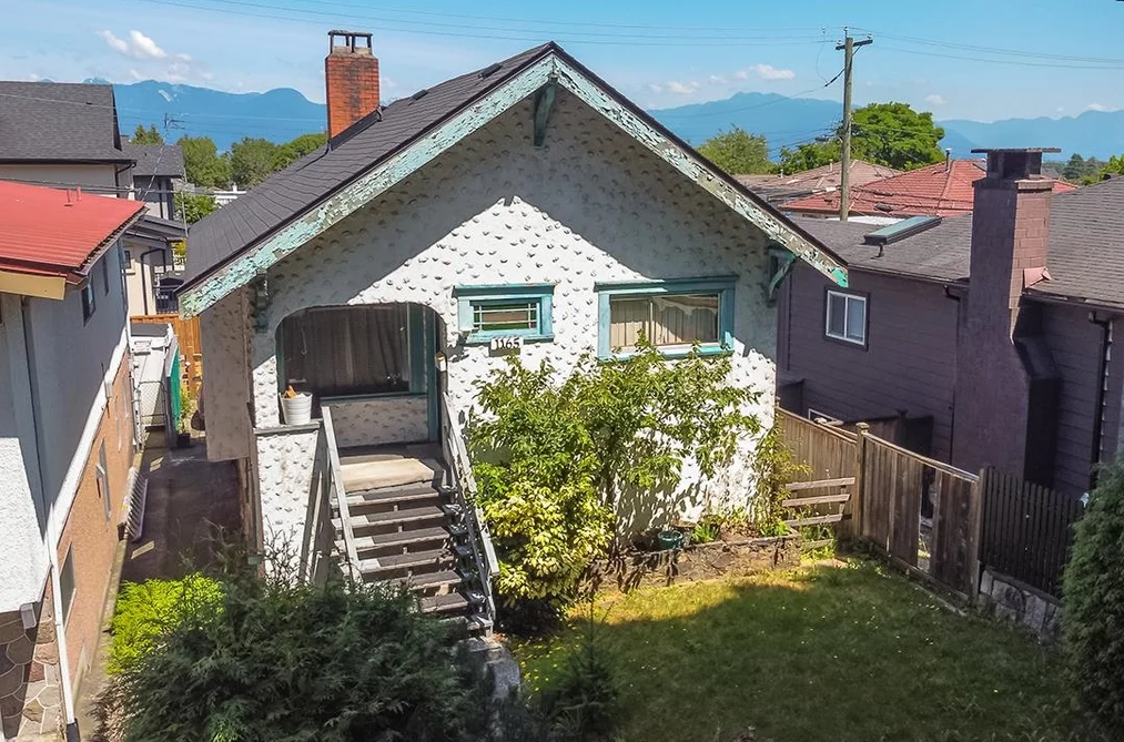 1165 E 33RD AVENUE, Vancouver BC V5V 3B4, Vancouver BC — Residential for Sale - Photo 2