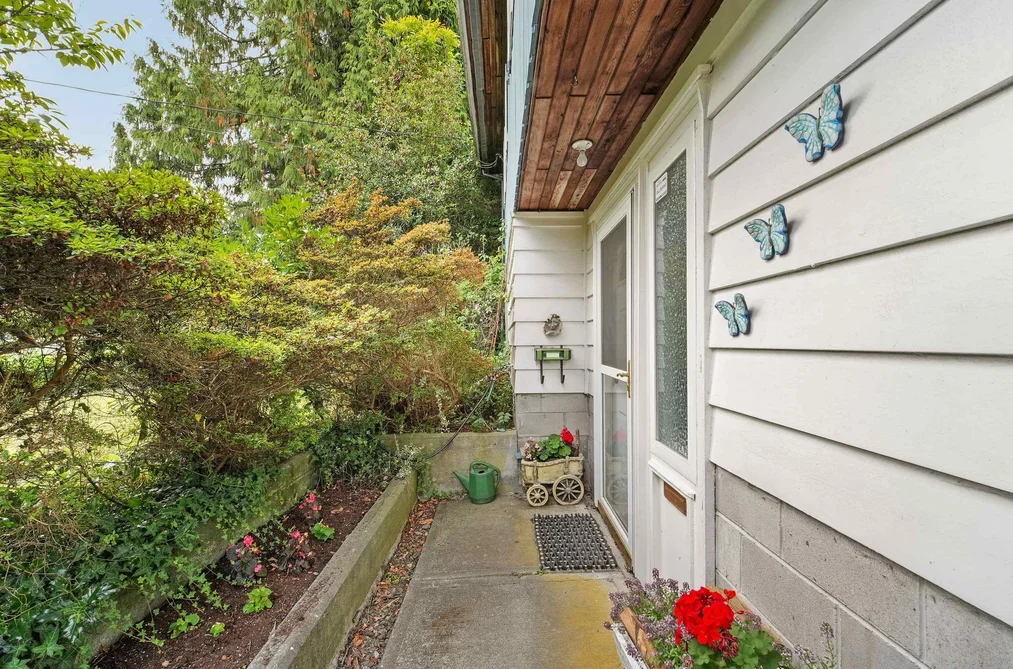 11669 228 Street, Maple Ridge, BC - MLS: R3164697 - Photo 3 11669 228 Street, Maple Ridge, BC - MLS: R3164697 - Photo 3