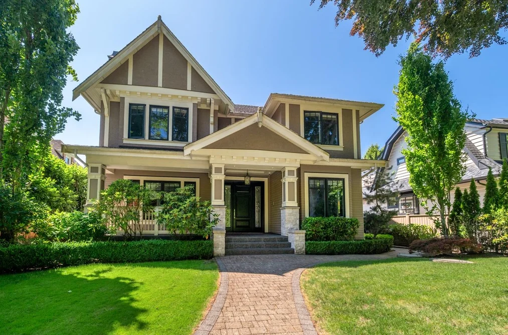 House for sale at 1168 W 37th Avenue Vancouver British Columbia - MLS: R3145722