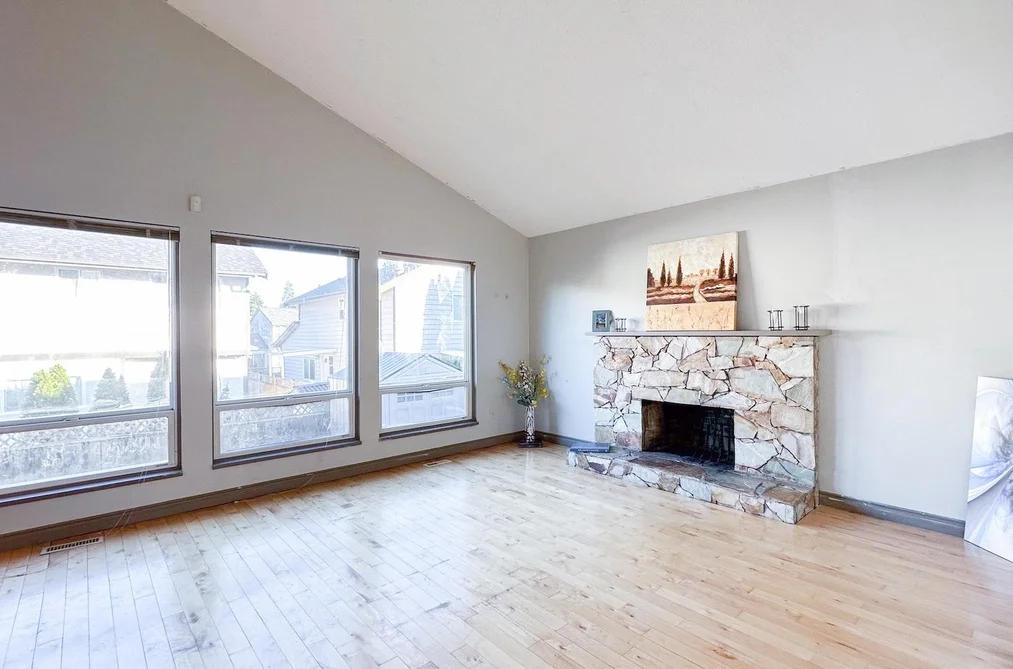 1169 LANSDOWNE DRIVE, Coquitlam BC V3B 4V1, Coquitlam BC — Residential for Sale - Photo 2