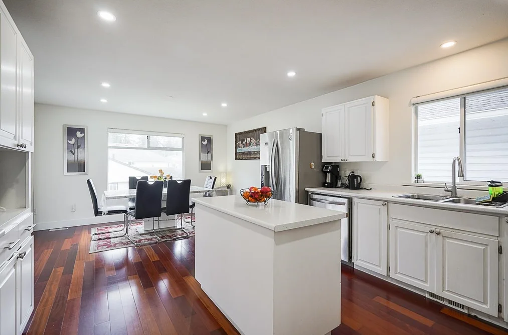 11698 206A STREET, Maple Ridge BC V2X 0X8, Maple Ridge BC — Residential for Sale - Photo 4