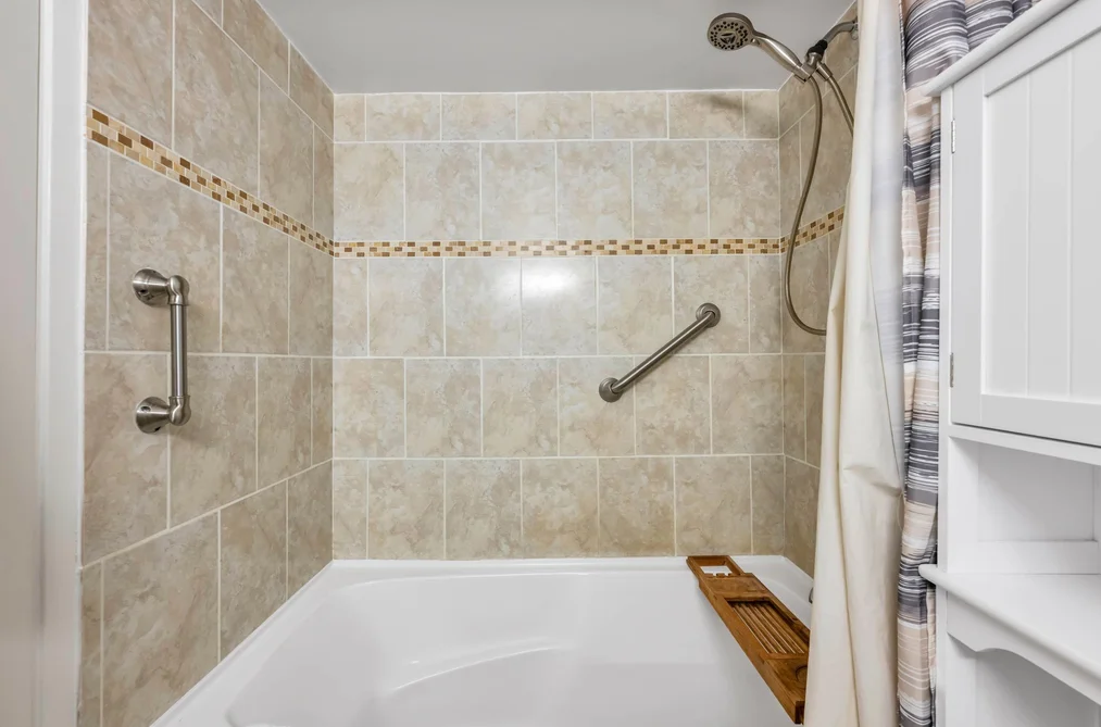 117 200 WESTHILL PLACE, Port Moody BC V3H 1V2, Port Moody BC — Residential for Sale — Photo 20 of 33
