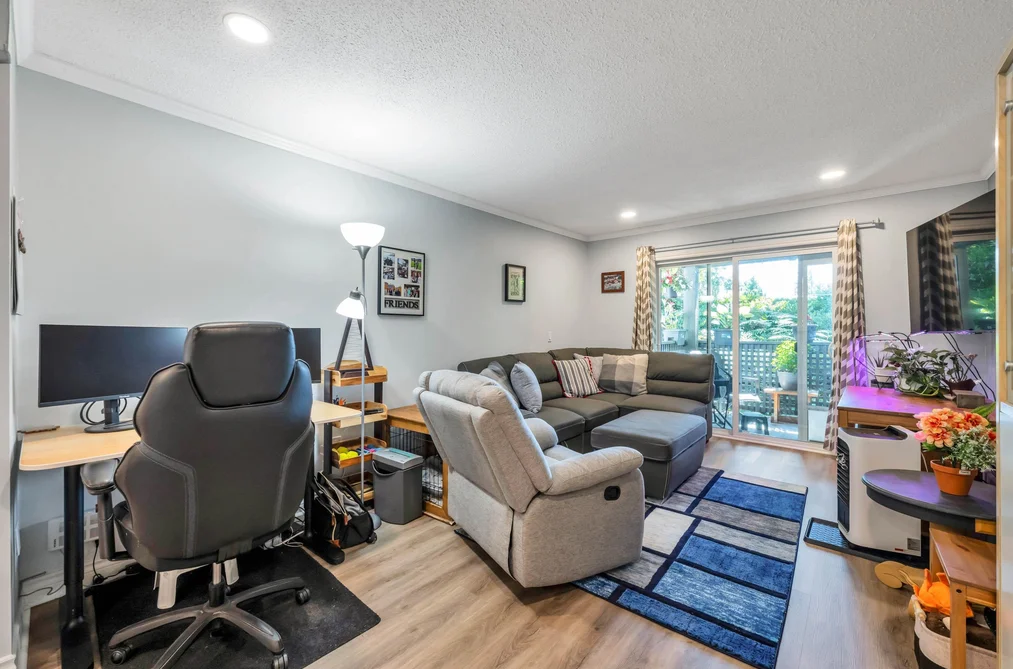 117 200 WESTHILL PLACE, Port Moody BC V3H 1V2, Port Moody BC — Residential for Sale — Photo 4 of 33
