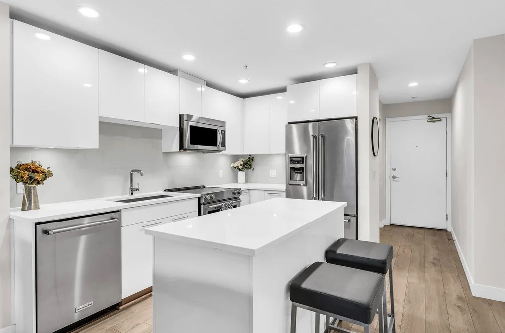 117 723 W 3RD STREET, North Vancouver BC V7M 0E4, North Vancouver BC — Residential for Sale - Main Photo