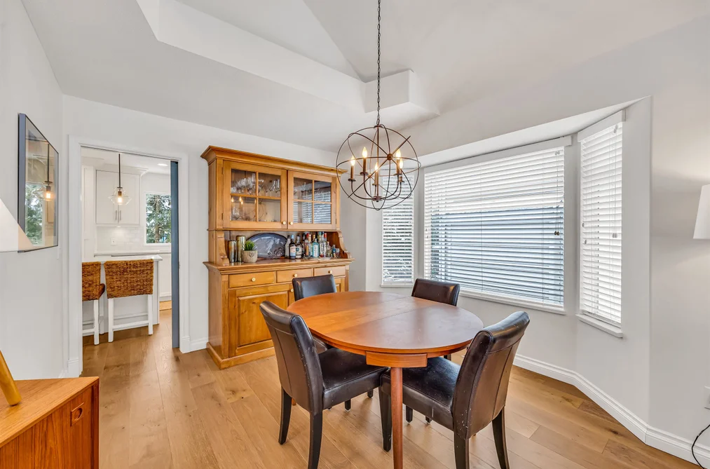 117 ASPENWOOD DRIVE, Port Moody BC V3H 4V6, Port Moody BC — Residential for Sale - Photo 4