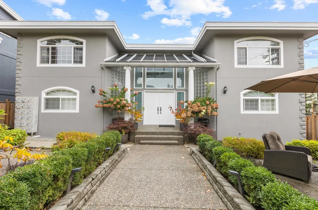 House for sale at 1170 Dolphin Street White Rock British Columbia - MLS: R3061430