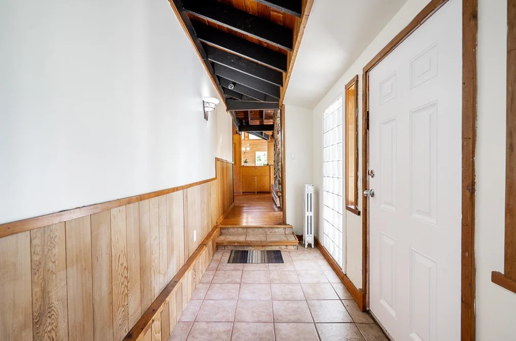 11707 Wilson Street, Mission, BC - MLS: R3163587 - Photo 5 11707 Wilson Street, Mission, BC - MLS: R3163587 - Photo 5