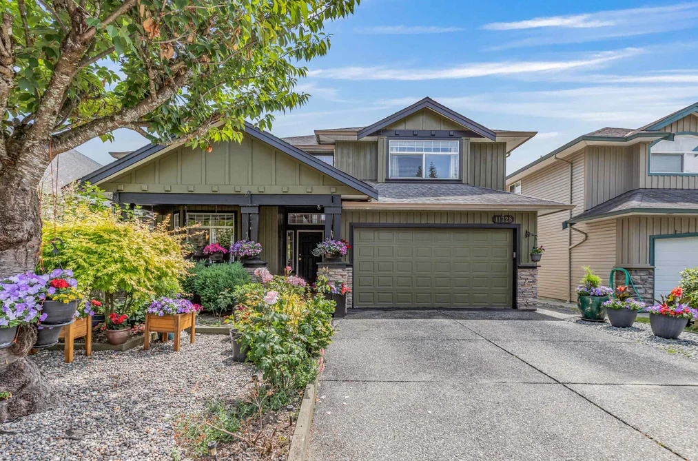 House for sale at 11728 Creekside Street Maple Ridge British Columbia - MLS: R3095611