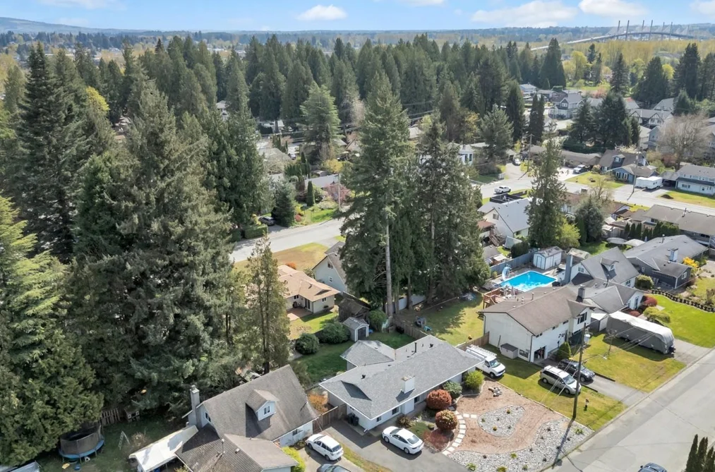 11750 195A STREET, Pitt Meadows BC V3Y 1G8, Pitt Meadows BC — Residential for Sale - Photo 2