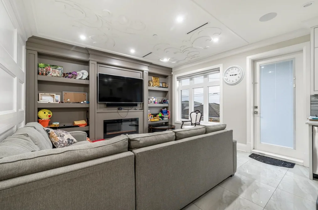 1176 E 60TH AVENUE, Vancouver BC V5X 2A7, Vancouver BC — Residential for Sale - Photo 3