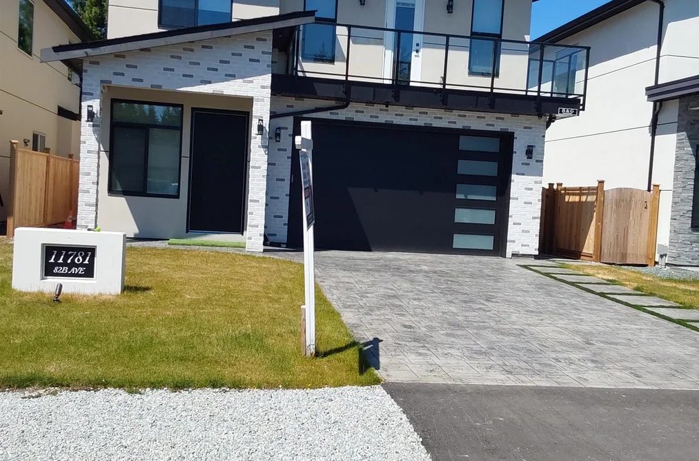 House for sale at 11781 82b Avenue Delta British Columbia - MLS: R3129573