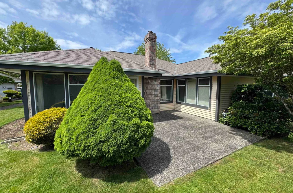 118 14220 19A AVENUE, Surrey BC V4A 8K8, Surrey BC — Residential for Sale - Photo 2
