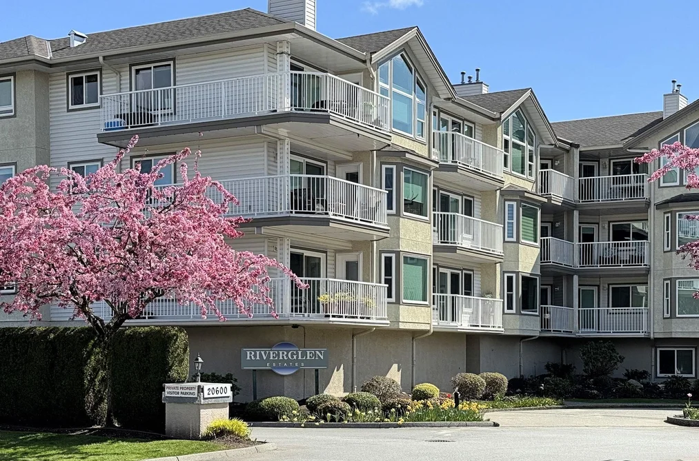 Condo for sale at 118 20600 53a Avenue Langley British Columbia - MLS: R3151579