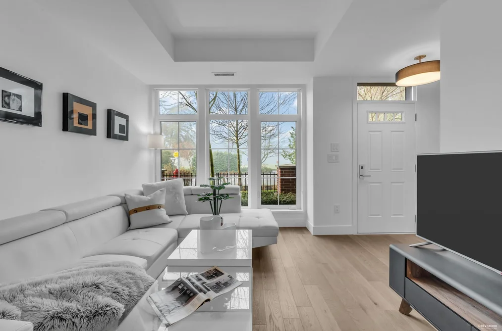 Townhouse for sale at 118 2070 Curling Road North Vancouver British Columbia - MLS: R3097943