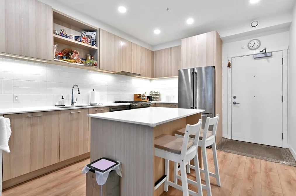 Condo for sale at 118 721 Anskar Court Coquitlam British Columbia - MLS: R3031546
