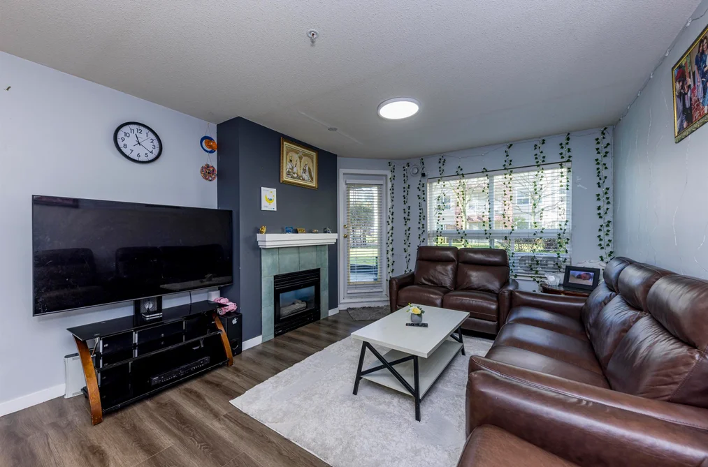 Condo for sale at 118 8068 120a Street Surrey British Columbia - MLS: R3153523