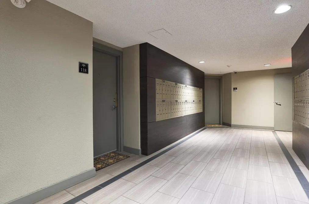 118 9847 MANCHESTER DRIVE, Burnaby BC V3N 4P4, Burnaby BC — Residential for Sale - Photo 4
