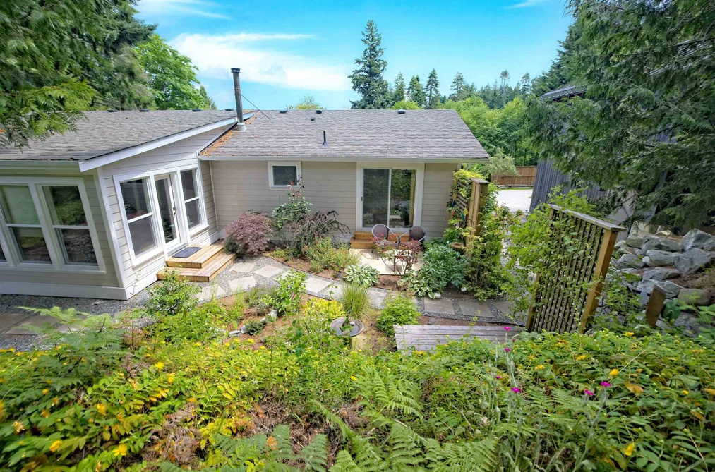 118 DOUGLAS ROAD, Salt Spring Island BC V8K 2J2, Salt Spring Island BC — Residential for Sale - Photo 7